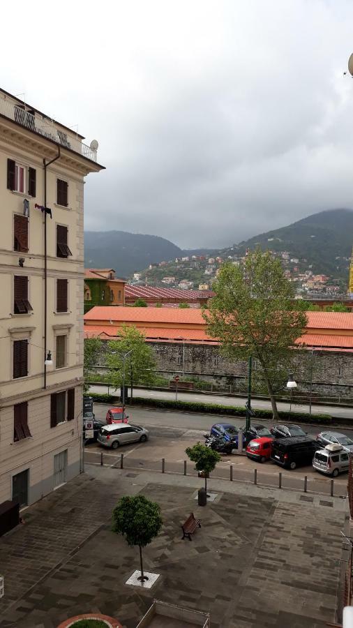 Appartamento Il Golfo Dei Poeti E 5 Terre A 2 Passi 斯培西亚 外观 照片